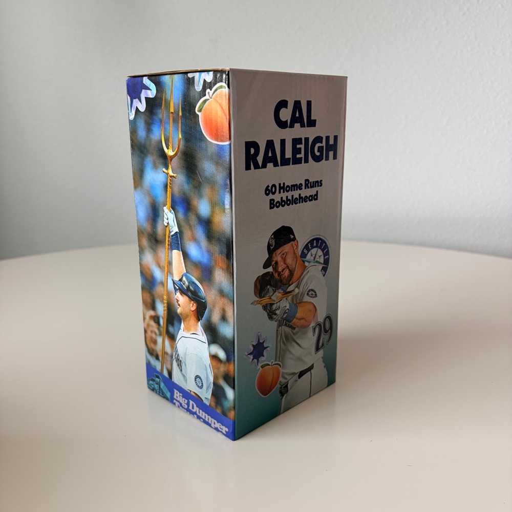 Cal Raleigh Seattle Mariners Bobblehead 2026 - Picture 9 of 9